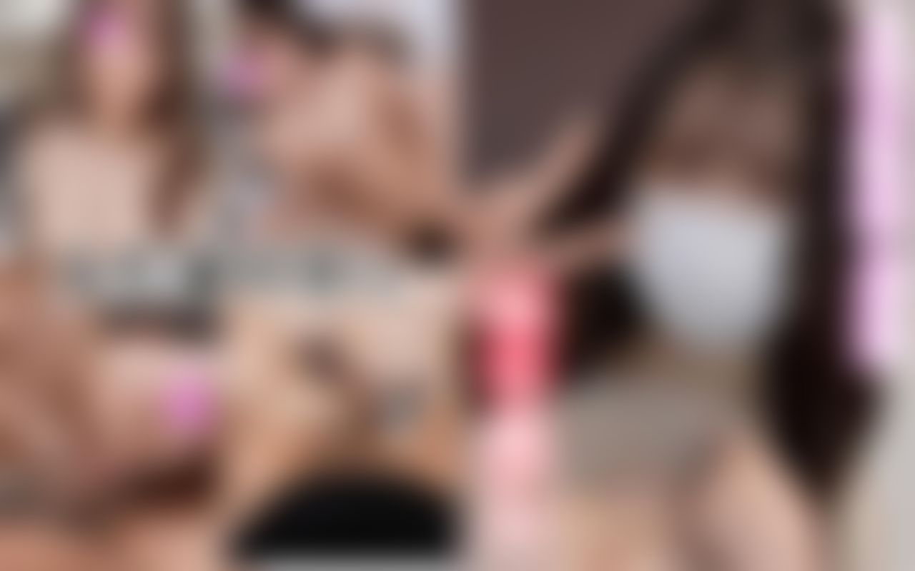 japanese_real_amateur : 【日本本物素人少女】超絶美形！！18歳人生初中出し