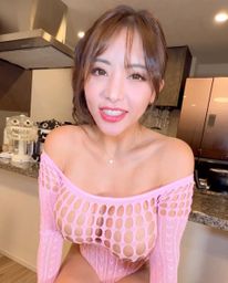 yuu.sakura : 在 さくら悠 (佐倉悠) 的神罩杯爆乳、職業 AV 女優的口交技巧之下,老二到底可以撐多久才會射呢😏
一定不要錯過這一部片,有多種視角可以觀看呦!
#さくら悠
#佐倉悠
#爆乳
#巨乳
#乳交
#パイズリ
#口交
#フェラ
#パイズリ
#Mカップ
#M罩杯
#元AV女優
#AV女優
