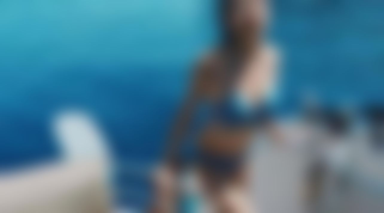  : 參加遊艇派對🎉想說順路拜託他送我回家，他還說要帶我去看一個秘密景點….