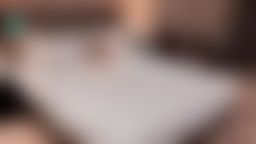 angelsam6699 : 第一轮搞完后,老公让我与他一起洗澡。洗完澡后我就累到躺床上休息了。这时候老公就来陪我一起了,没一阵子他也来了… 他一抱着我时,我就感觉完全被疼爱,感觉像谈恋爱的时刻。那时候我完全忘记了老公的存在🤭 这时候老公就开始进攻我的下面,还搞我我潮吹…