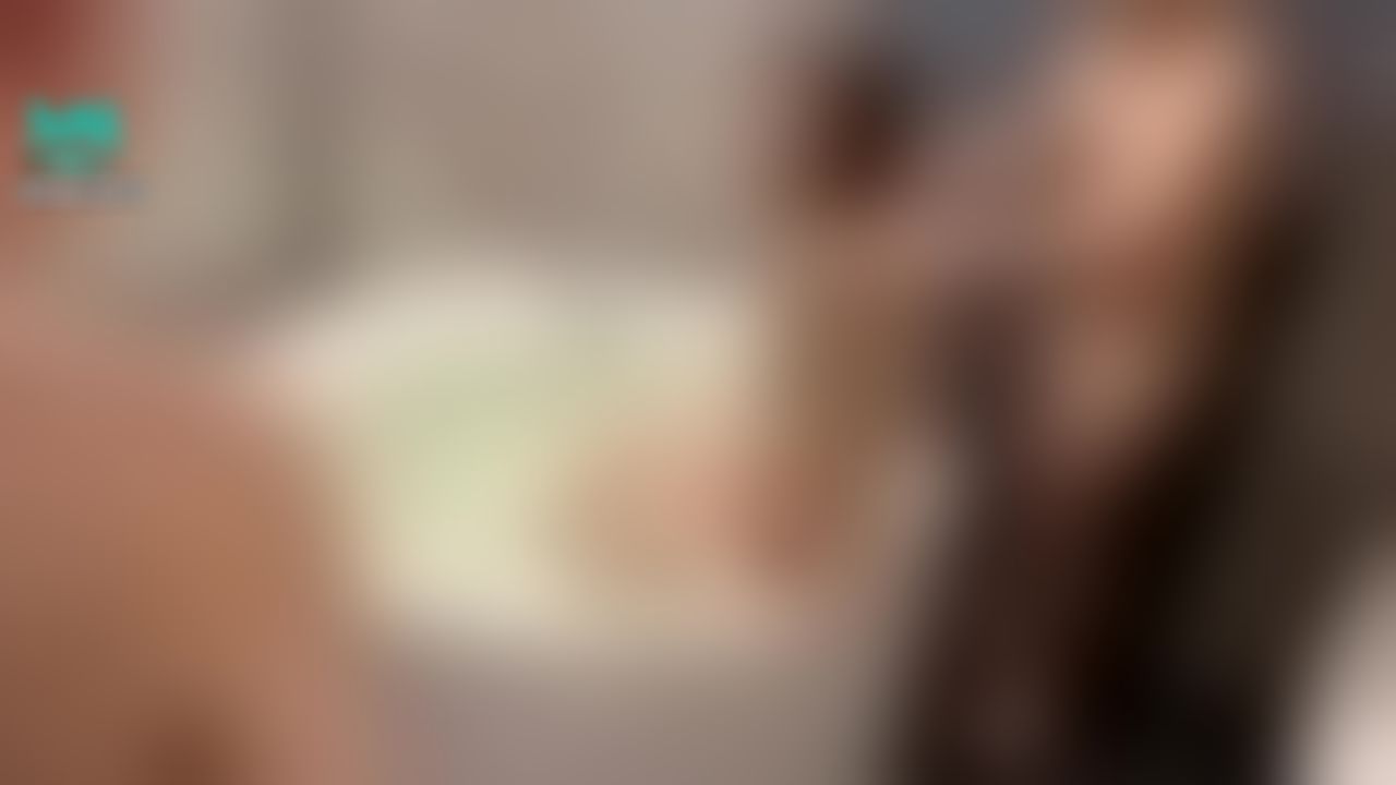 angelsam6699 : 第二次激情的3P 第三部 - 浴室： 