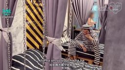 angelsam6699 : 到了這遊戲進入高潮的時刻,我們可以玩懲罰男人們! 很經典的包括用腳踩雞雞、用鏈綁雞雞、最經典的莫過於3位E罩杯美女懲罰他們! 但後來我卻被無套插入! 好過分!
#夫妻交換 #巨乳 #實戰 #多P #人妻 #美乳 #第一次