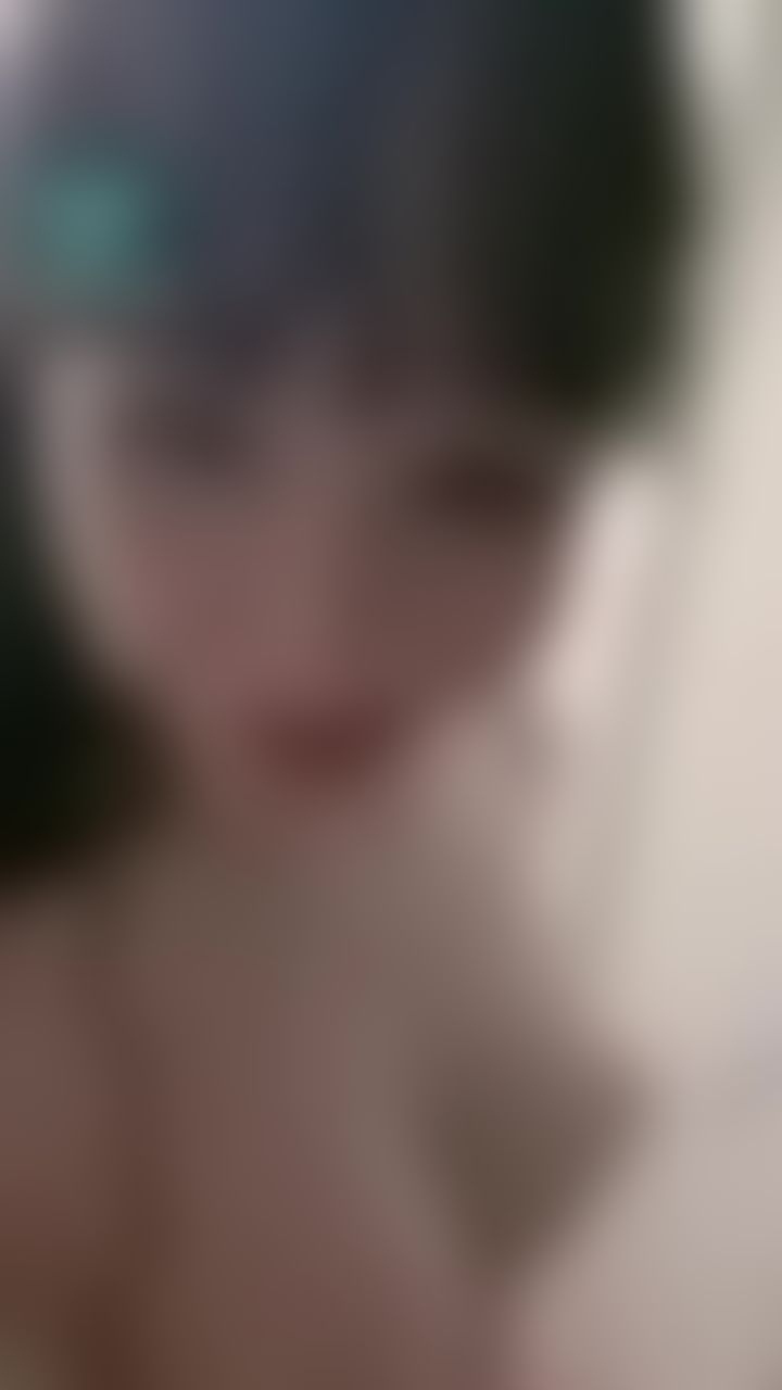 jennylovetaiwann : 看我沒衣服洗澡