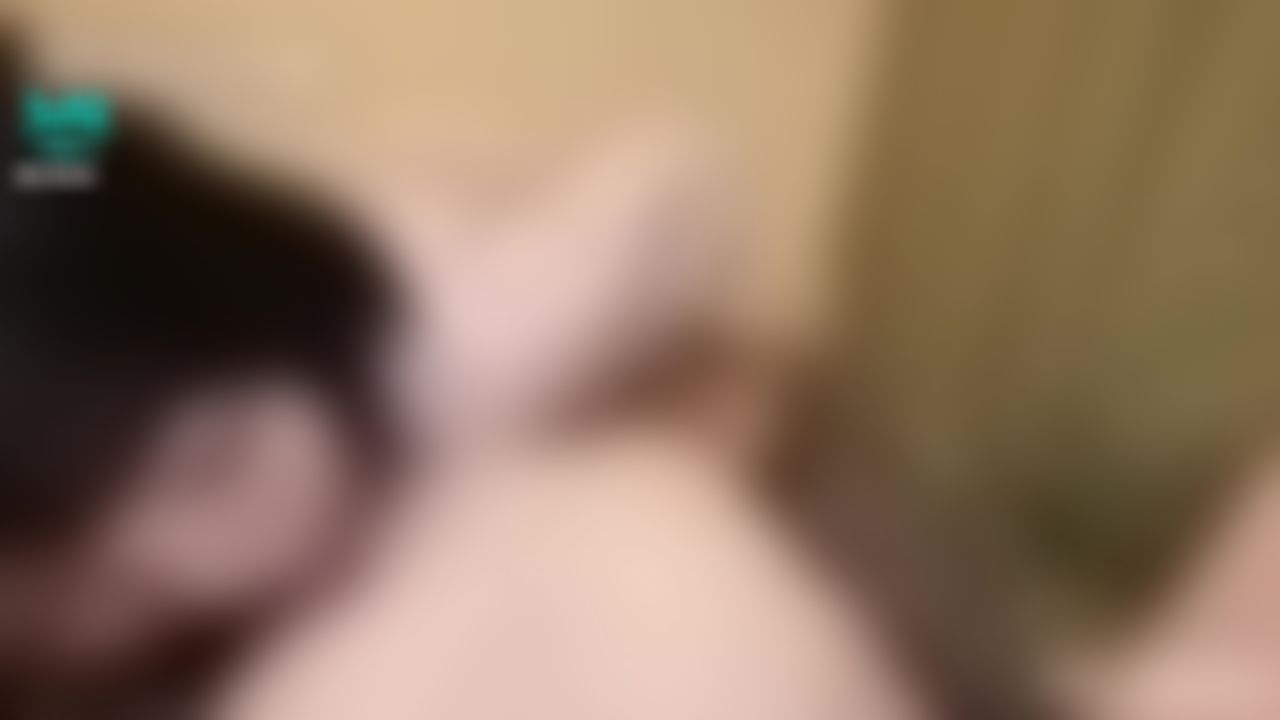  : Her way to use Tinder 0055