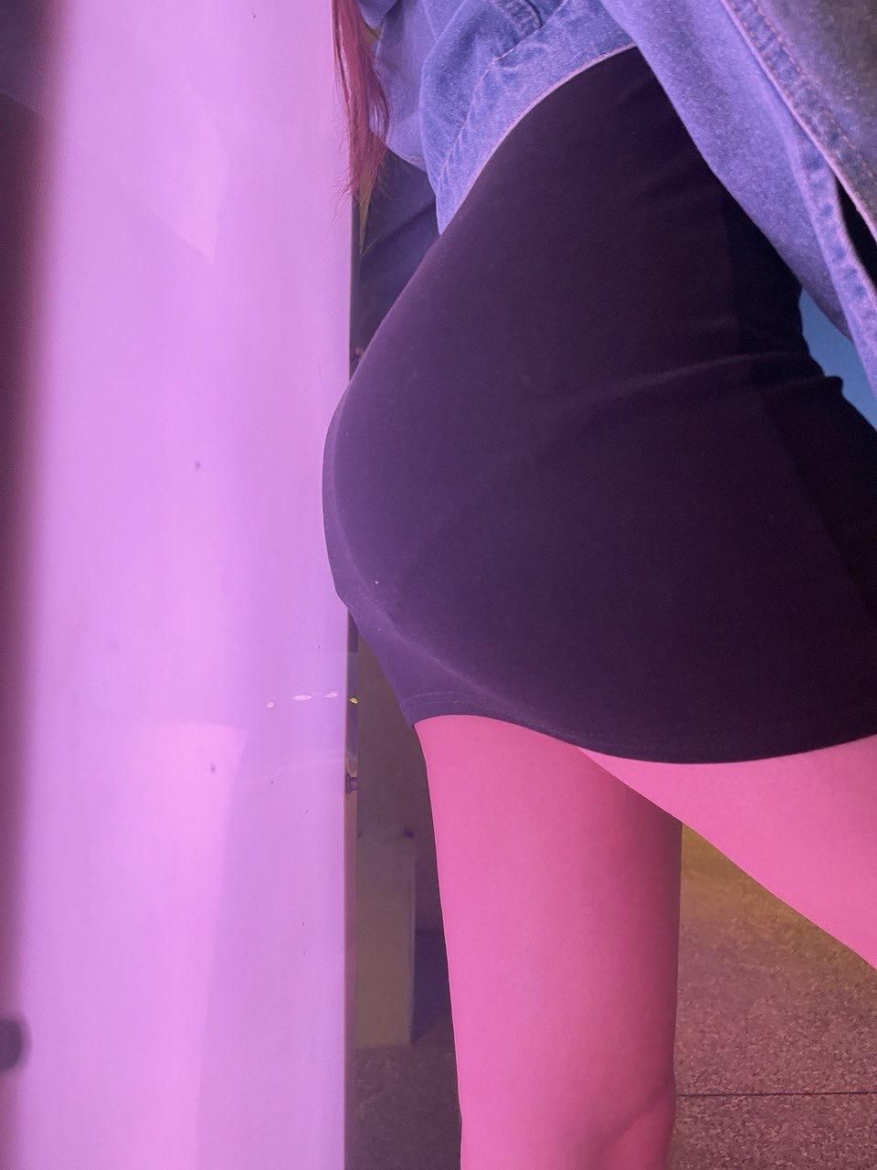 pinkyeva : 按摩棒自慰刺激小穴😈😈有沒有哥哥能代替它！更愛有溫度的棒棒