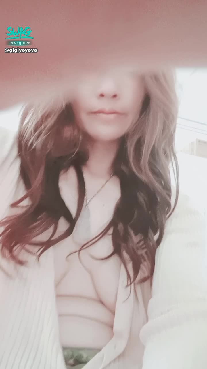 gigiyoyoyo : 