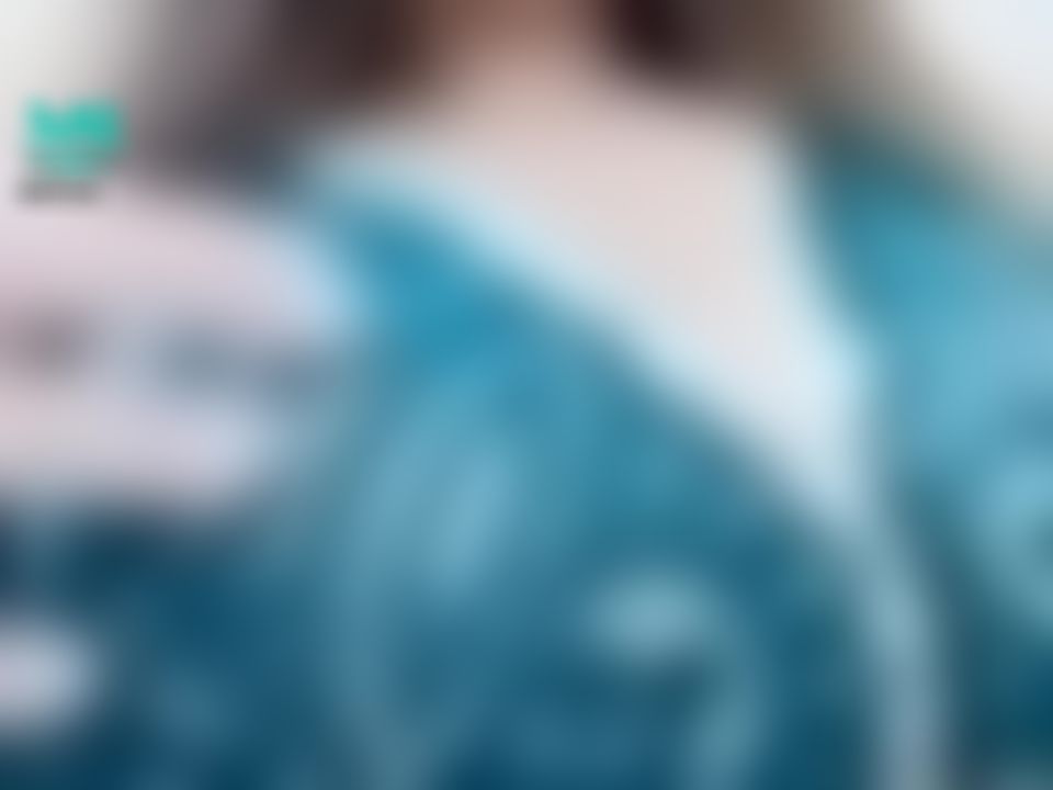  : 