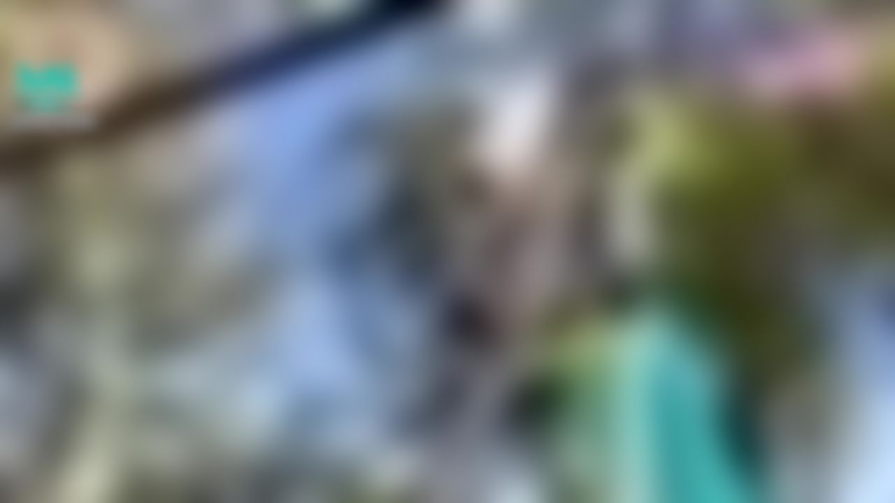 macychanhk : 免費長片 香港女生 夏日感謝祭 與我在澳洲的小木屋游泳及做愛迎接初夏