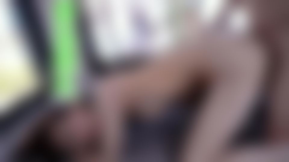 japanese_real_amateur : 前編,これが『まる見えトラック』。。。18歳、まる見えで大丈夫？？ 〜金は