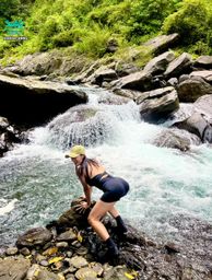 anna_abby : 哪位哥哥跟我一樣喜歡戶外濕濕的運動🧗🏻♀️💦🍑?
人家是說River tracing😈