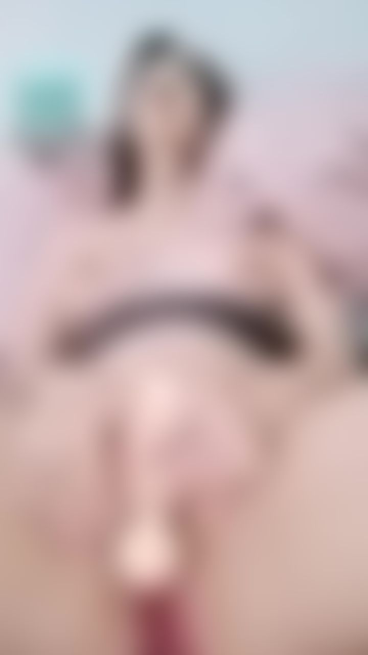 m*****8 : 全裸自慰