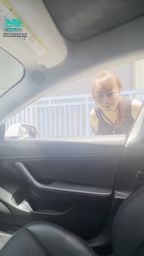 pennymomo : Pick up a conversation on the roadside