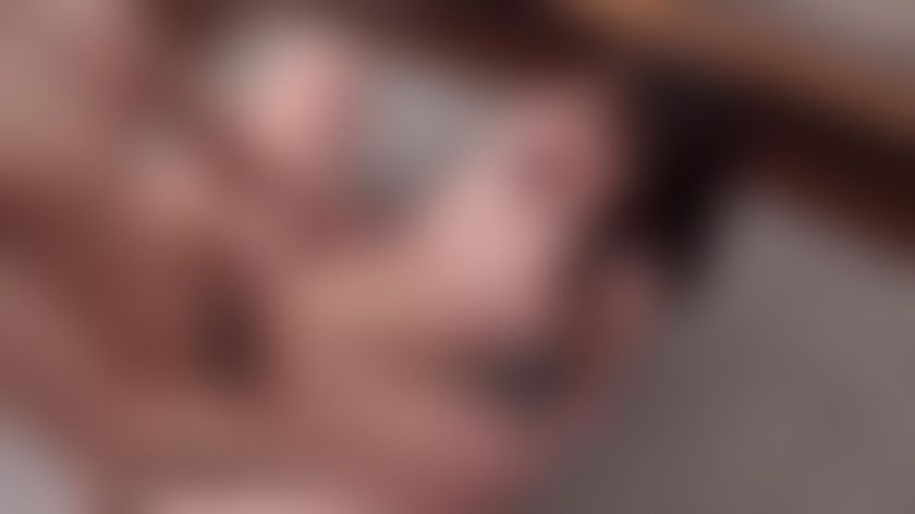 doc_channel : 第 1 部分 - "求你了 今天就假装是我的男朋友吧！” 一位女性朋友很担心她的前男友，因为他一直想和她复合，于是她就扮演起了她的新男友！ #二見れい