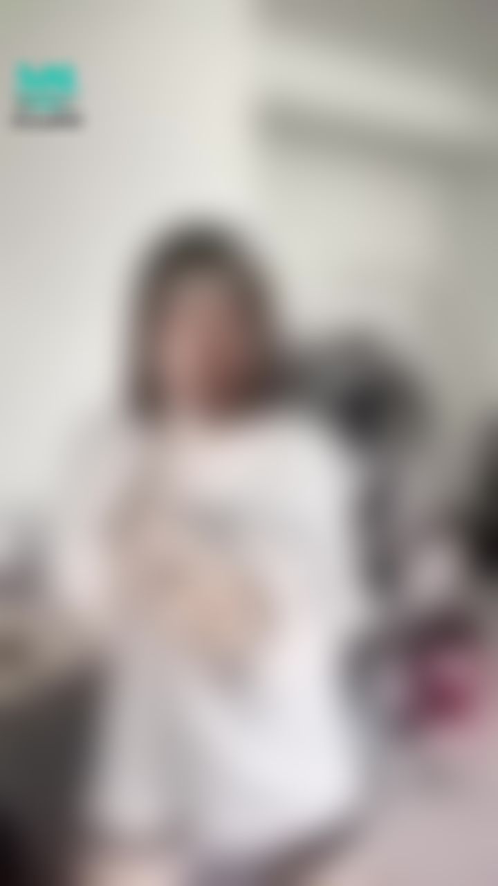 hnn_1220 : 來更新惹🥹
臉水腫就讓遮一下…