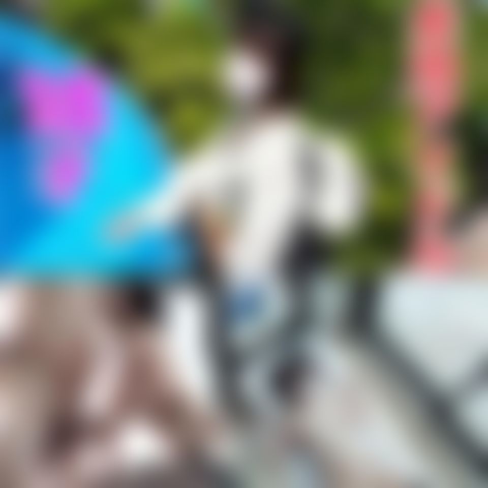 japanese_real_amateur : 正真正銘の本物のアイドル、１８歳！！半年前まで高●３●生、アイドルグループ在※籍！！『まる見えトラック』で、本物のアイドルに、中出し、首しめ、ビンタ、『個人撮影