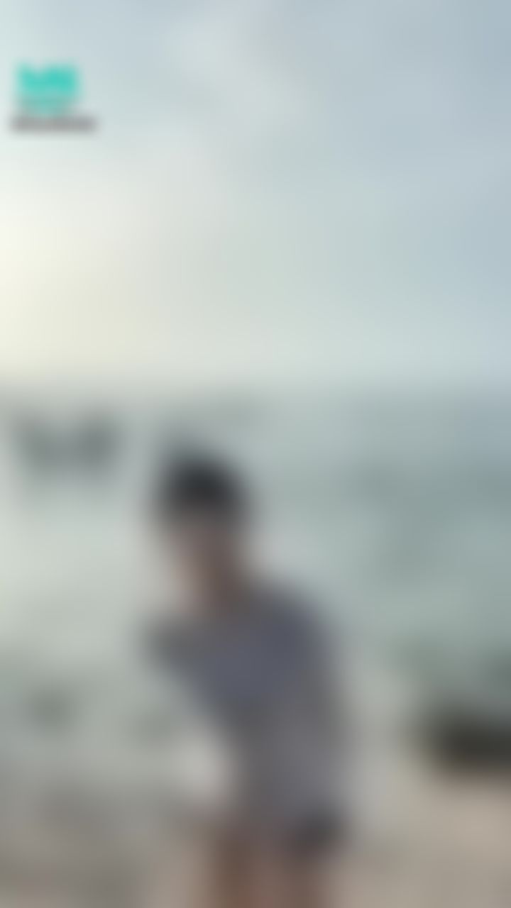 ab_princess : 久等了各位～大家想我了嗎～？
記得今晚23.來我的直播間找我唷！