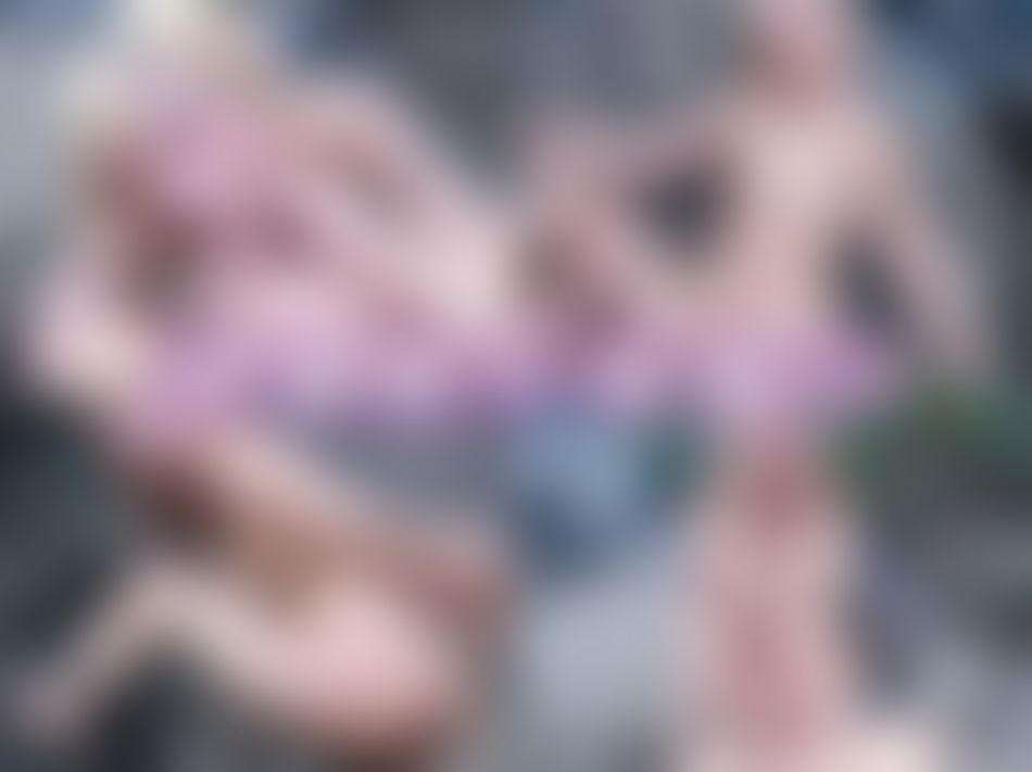  : 海外戲水肏騷穴，美少女綺綺的情慾遊戲~