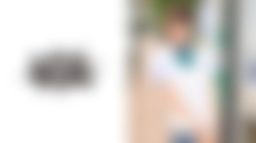 doc_channel : 美麗窈窕的女孩，擁有美腿和絕佳的頸部線條！ 她有超敏感的陰蒂，噴水噴得她自己都尿出來了！#愛沢のあ