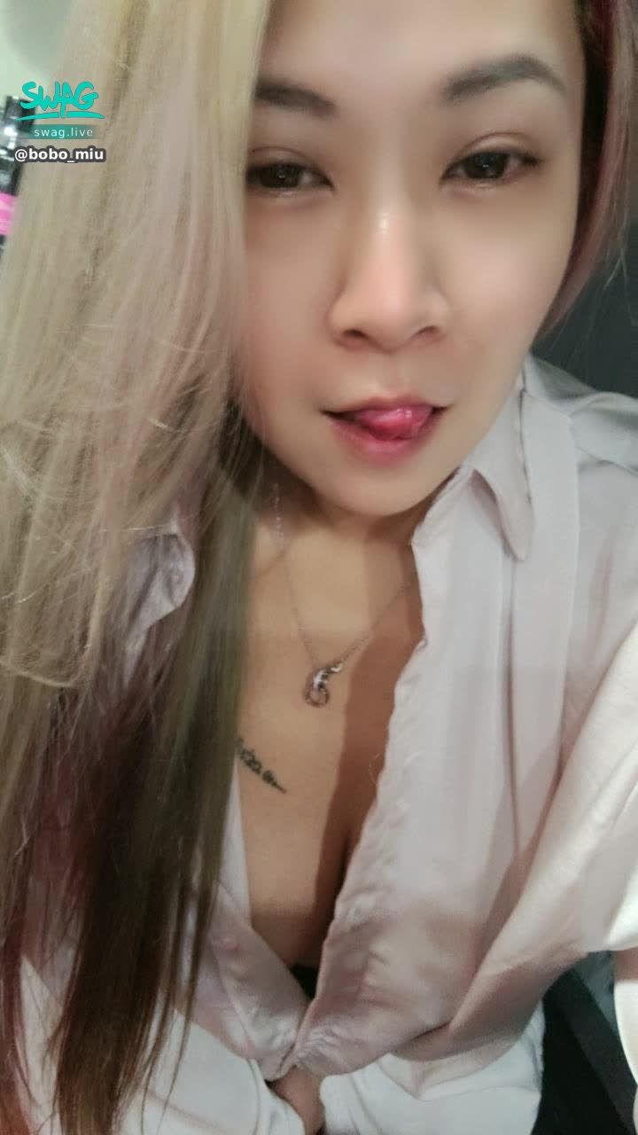 bobo_miu : 哥哥，今天我好冷好寂寞哦，好想要自己来玩玩，你要陪我吗🤭❤️❤️❤️