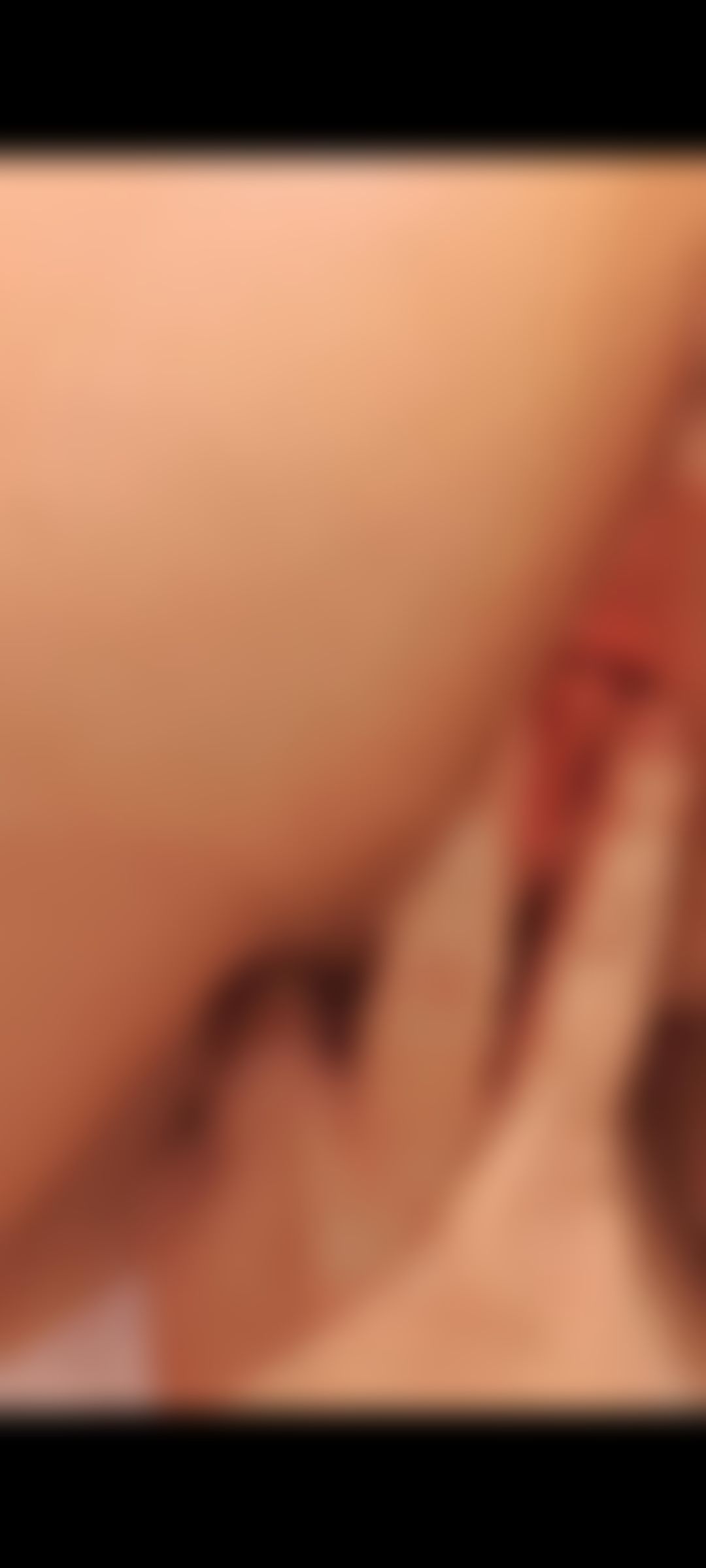  : 用粗糙的手指插我的嫩鮑害我愛愛叫