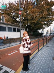 : It’s really cold in Korea 🥶 When I return to Taiwan, let’s go to Christmas City, okay? 🥰