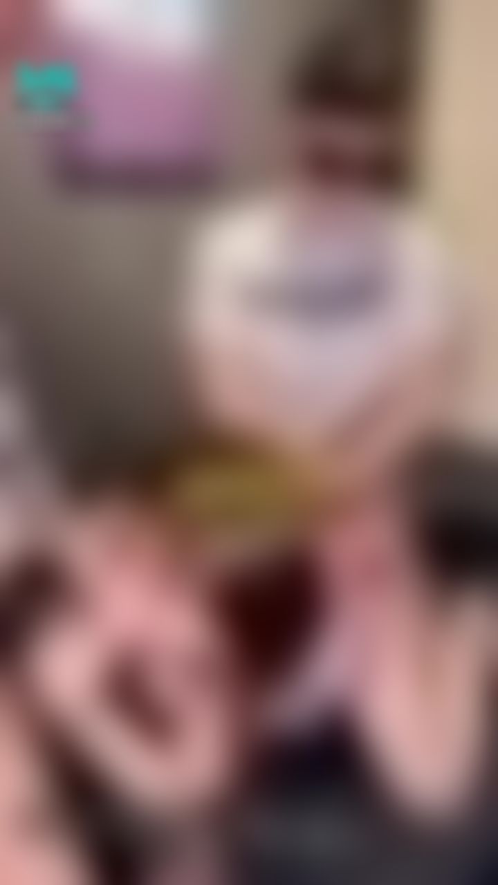 roosters_clubtw : 《直播精華》
不定期直播只在SWAG
持久雞挑戰射精的第244天
瓦幹達再現，慶祝持久雞感冒痊癒
康復健身派對
小桃子挑戰潮吹成功了，鐵鎖人生成就
無情工商環節，巨神兵好啵棒

#公雞俱樂部 #roosters #asiangirls #持久雞 #烏骨雞 #小狼雞  #小桃子 #SWAG