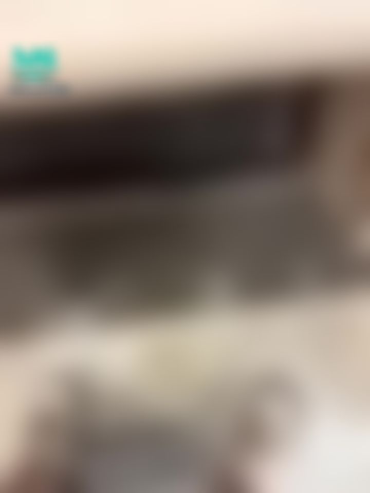  : 