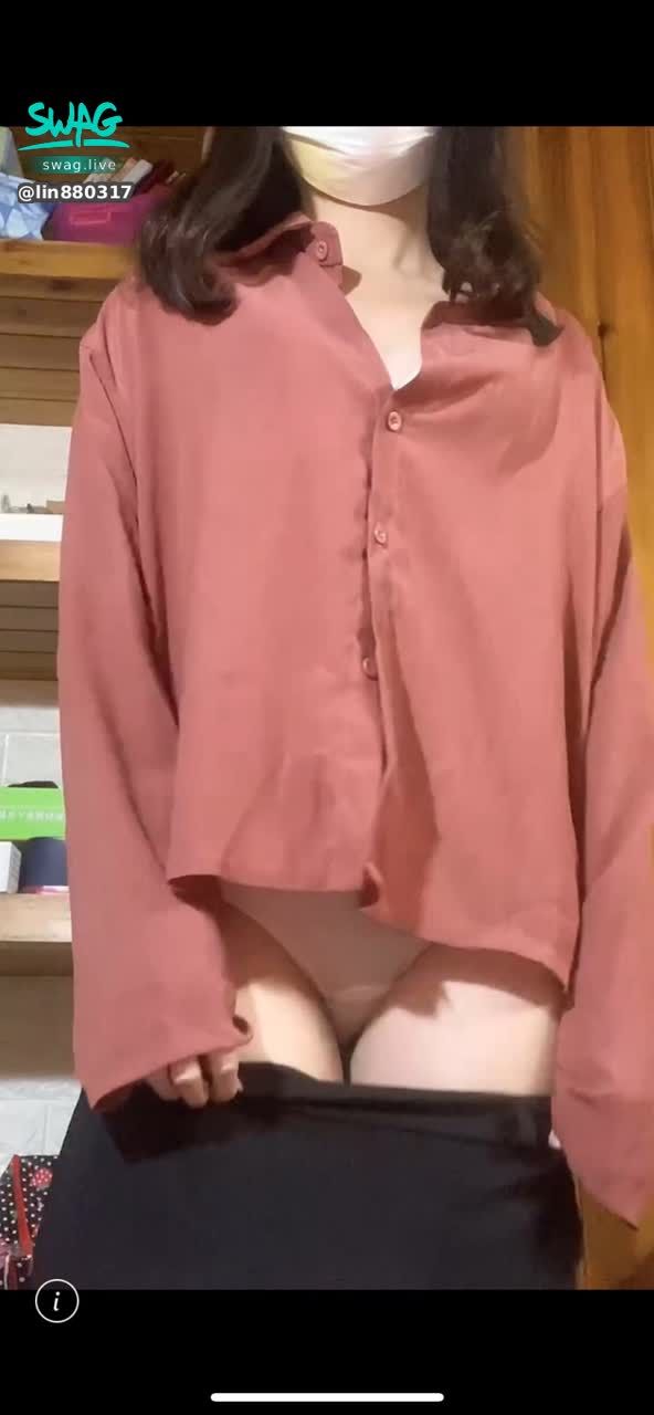 lin880317 : 上次直播是你叫我脫掉裙子的嗎💋