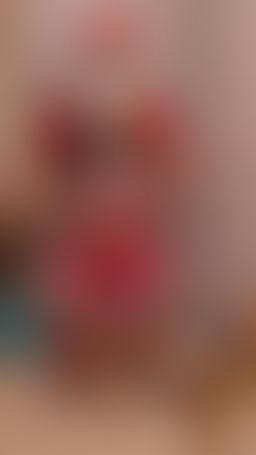 smallvovo : 今晚十點
耶誕幹女郎
準時直播實戰