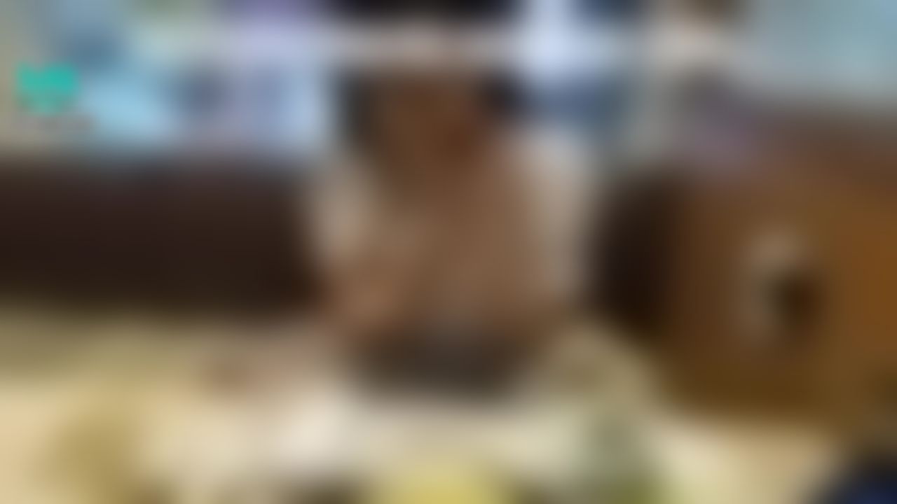 doc_channel : 抓到一個離家出走的 18 歲女孩，和她發生性關係！#永野楓果
