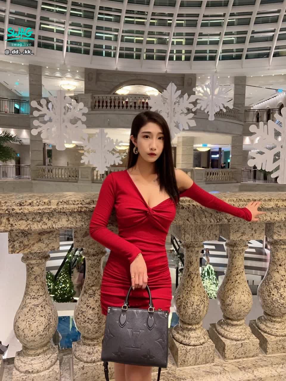 _dd._.kk_ : 幸好我愛笑