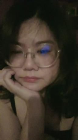 artemis_babie : 感冒有點燒聲，需要寶貝的安慰
#生活 #露臉 #撒嬌
