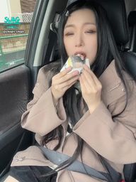 chiori_chan : 買ったばっかのコートなの!
かわいいでしょ????
かわいいって言って!!!
みんなも知ってるイマドキでナウなお店で買ったから!
どこで買ったと思うーーー??
#ちょり散歩 #オフショット