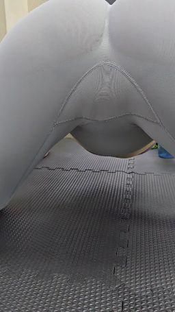 383838moni : 運動後，淫水滲出的瑜珈褲