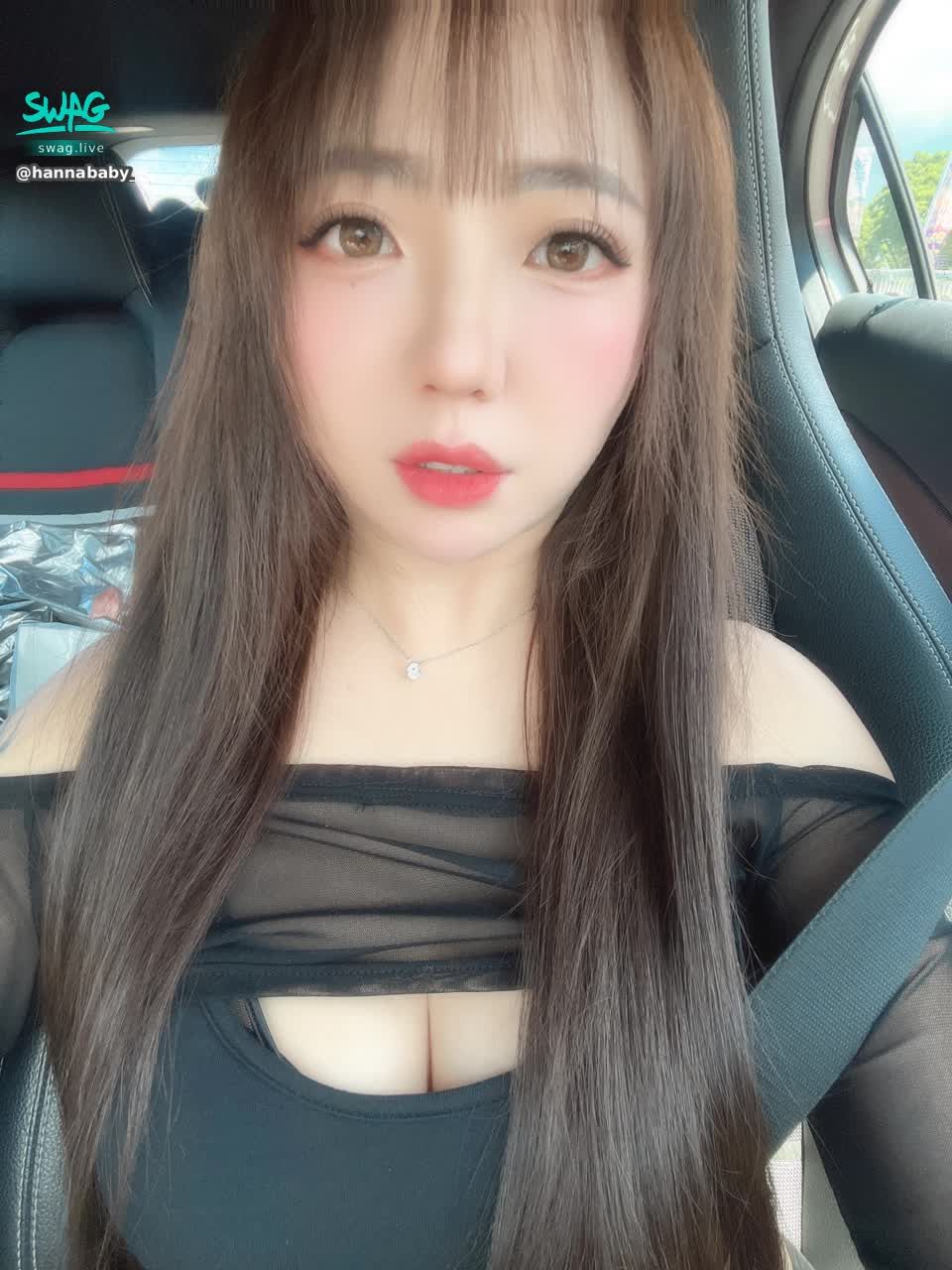 hannababy_ : 天氣回溫終於可以穿少一點