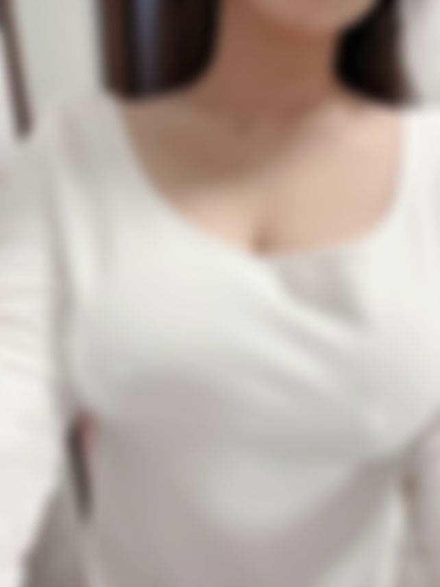 chees_ : 學弟趁我睡覺用肉棒把我從睡夢中叫醒👅👅