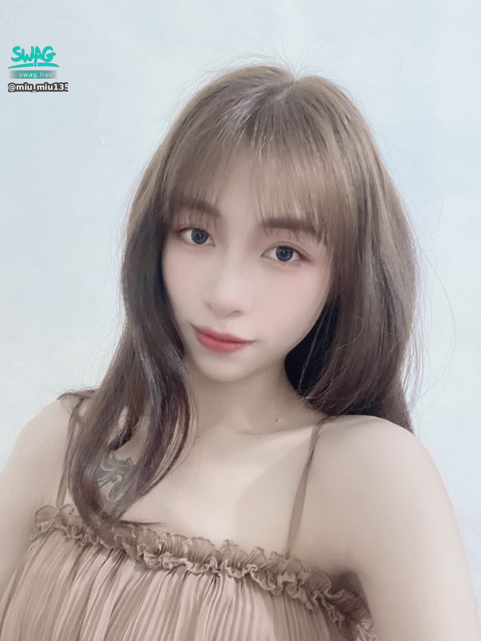miu_miu135 : hello 🥰BabeBabe