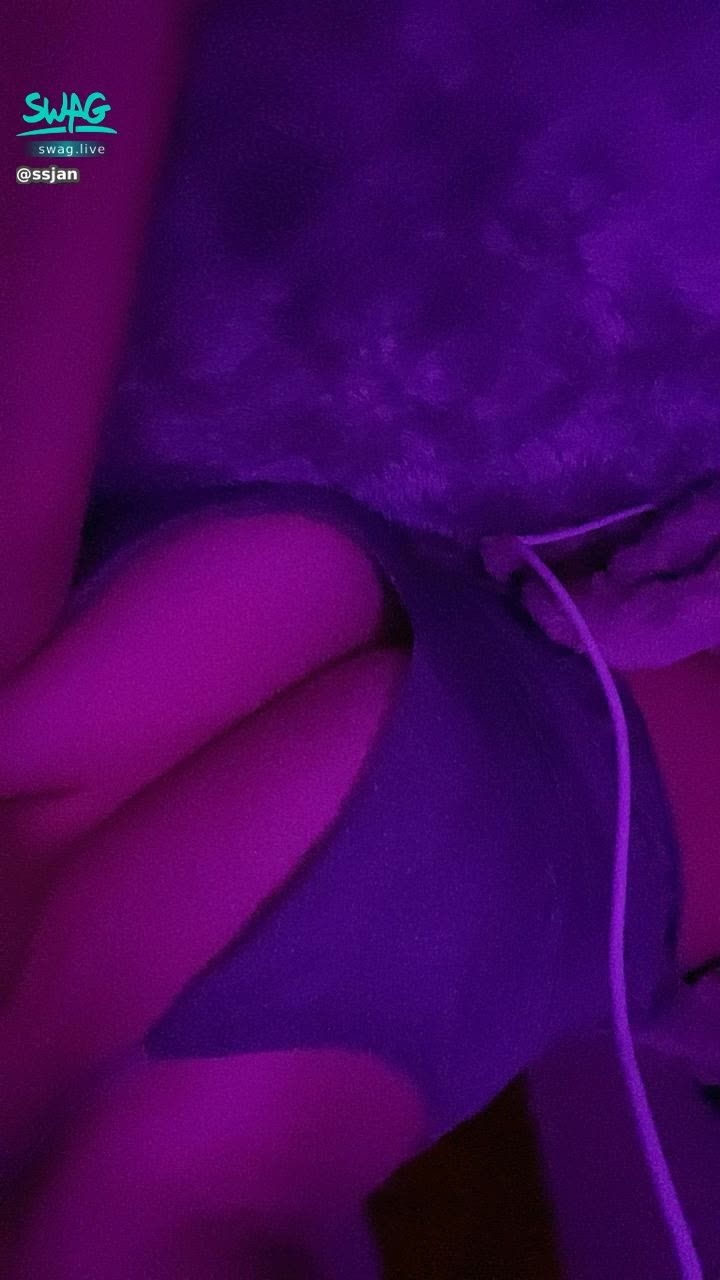 ssjan : 大不大不是我說的算🥴你自己看看就知道了💦👅