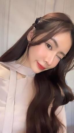 leila_mm : 我對世界說早安，唯獨對你說喜歡