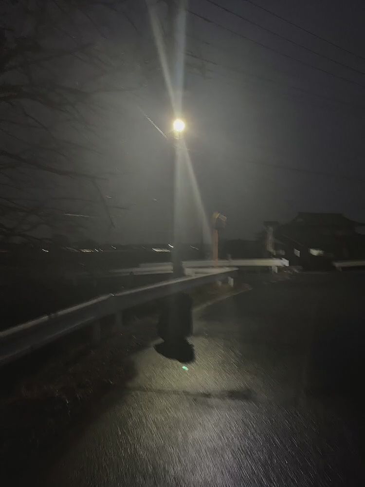 chiori_chan : 【ちょり散歩】どこにいるでしょう