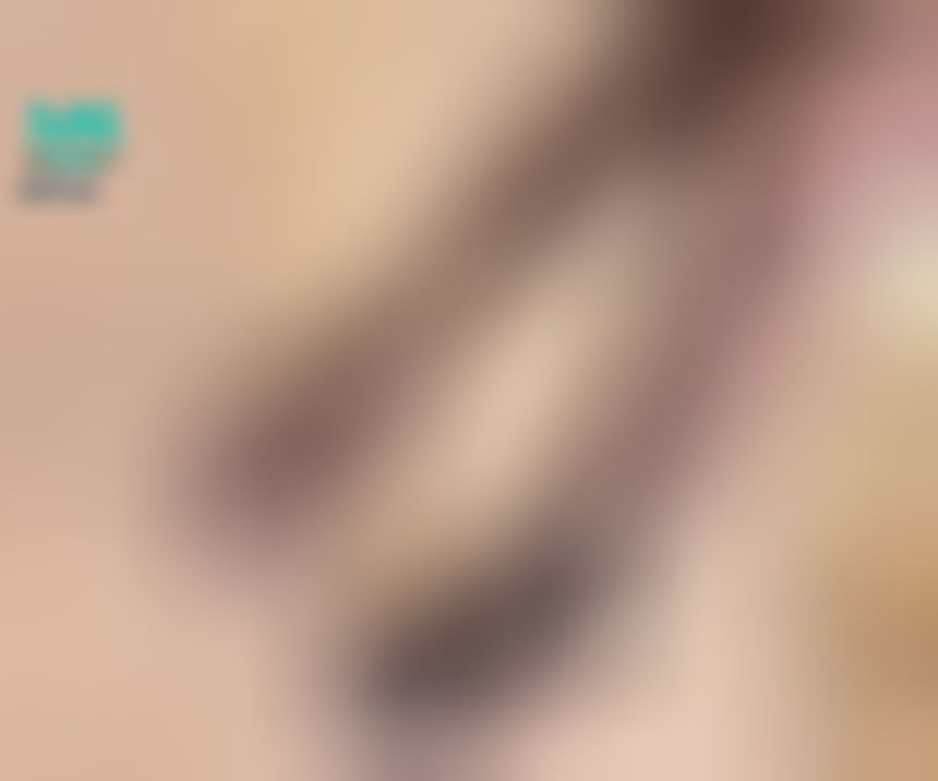  : 