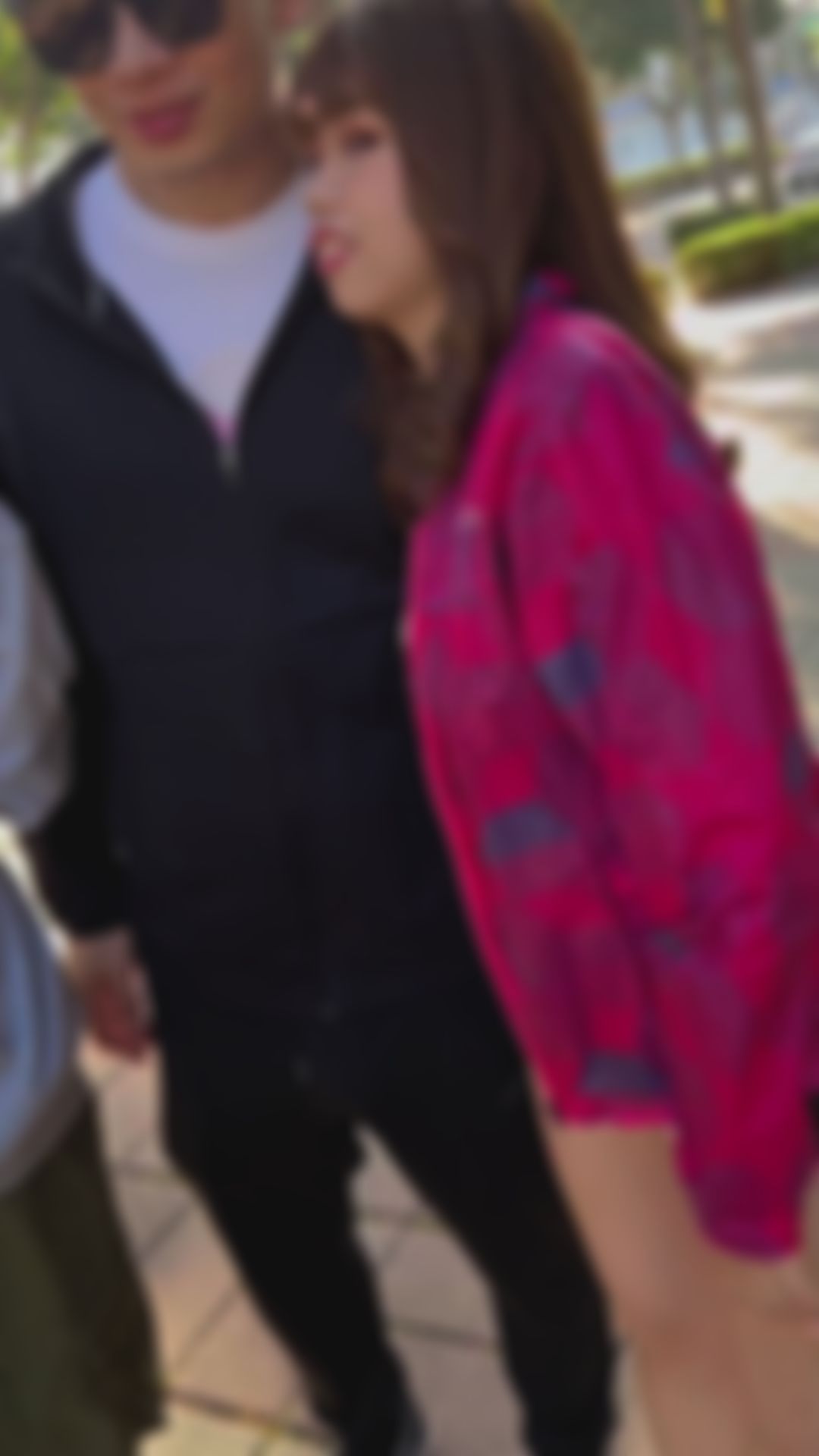 babes.private : 寶貝首次兩男 克里斯跟墨鏡男 一起玩壞娃娃音嫩妹晴兒 