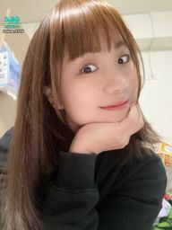 pizza_0705 : 你們覺得妹妹頭的我好看嗎?看起來會比較年輕嗎🥰
#sexy #大眼睛 #性感 #可愛 #露臉 #全swag顏值最高 #生活 #日常