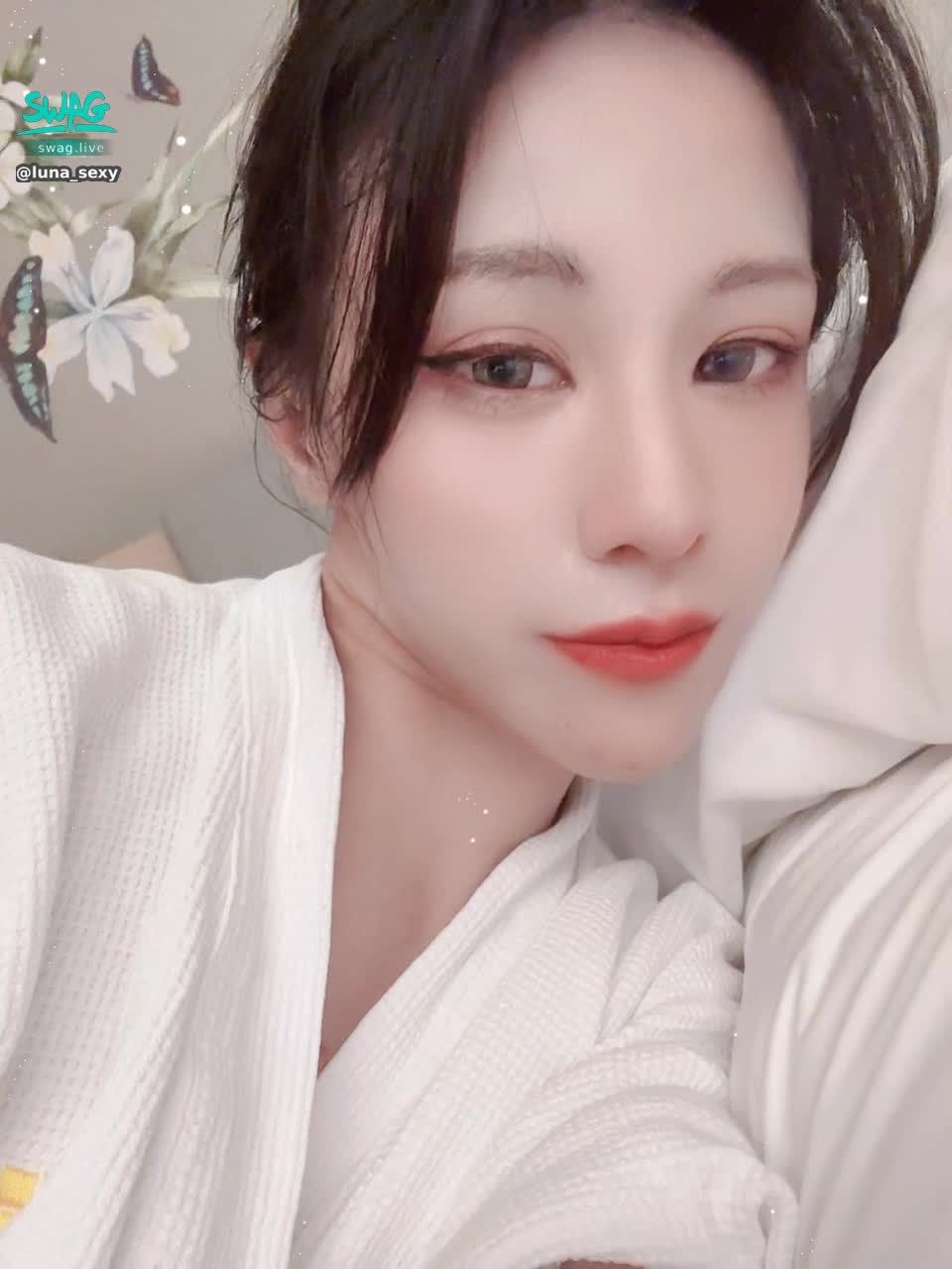 luna_sexy : 待會開撥。要洗澡囉