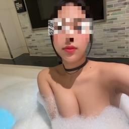 wannass : 你知道什麼時候我最會露出啊嘿顏嗎？就是我一邊揉奶一邊想你進來的時候…眼神都糊了，嘴巴也合不起來…