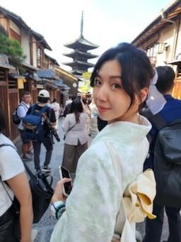 mimi_333 : 去年的我
but
是一個你沒看過的我
☺️
（記得開聲音～
有配樂的啦！）
看完記得給我回報！