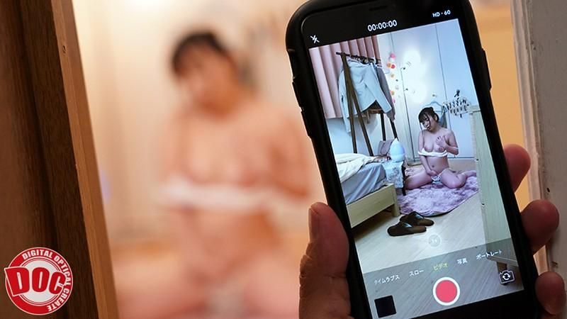 doc_channel : 熱門系列第二部！一位母親、她的女兒和她第二次婚姻的繼父住在一起。當媽媽回家探望爺爺時，她和繼父獨處......繼父趁機對兒媳為所欲為。女兒愛上了繼父，開始對他欲... #椎名のあ