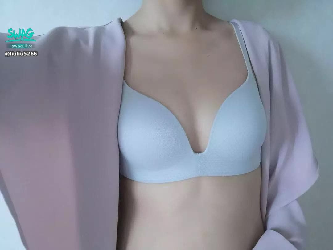 liuliu5266 : 不能等你长大，但能等你变大