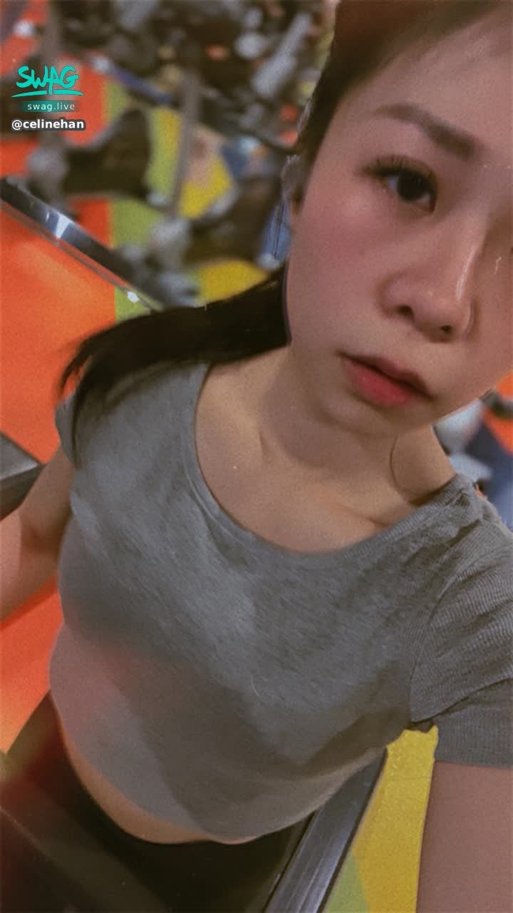 celinehan : 運動完就月月來襲了，今天明天都休息哦 🫶🏻 順便調一下最近奇怪的睡眠時間😵‍💫