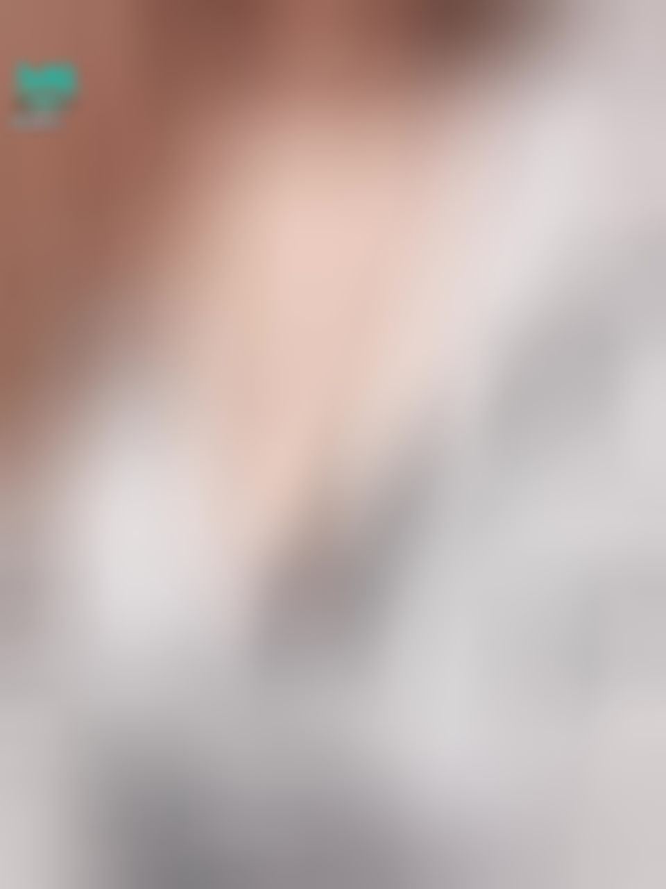  : 